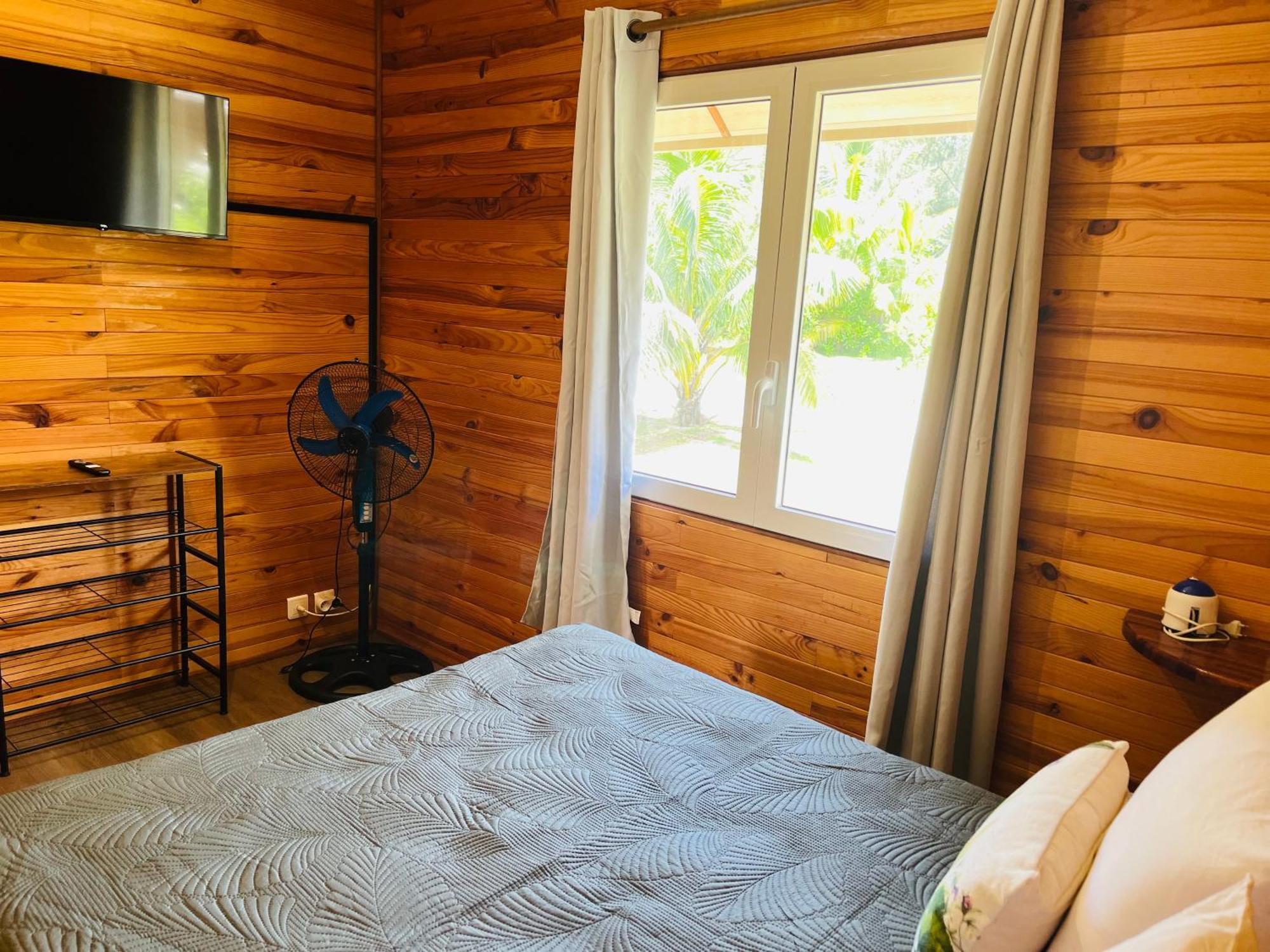 Bungalow Kura モーレア島 エクステリア 写真